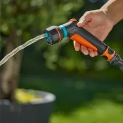 Gardena 18375-20 Classic Multi-functional Compact Spray Gun — image 2