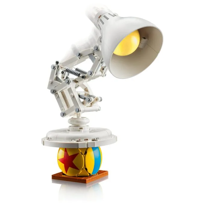 LEGO Ideas Disney Pixar Luxo Jr. — image 19