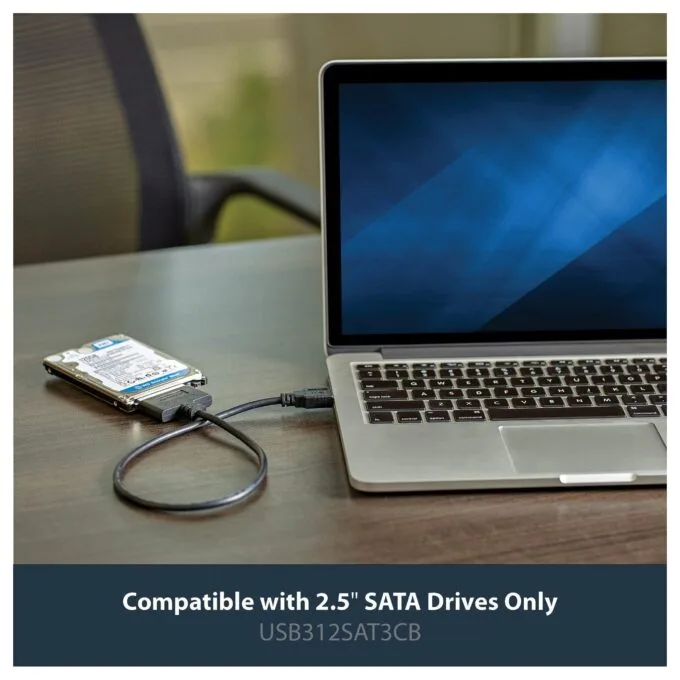 StarTech.com USB312SAT3CB cable gender changer — image 6