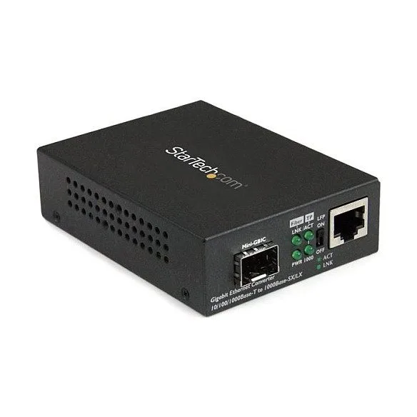 StarTech.com MCM1110SFP network media converter — image 1