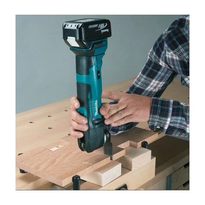 Makita Multifunktionswerkzeug - DTM51Z — image 2