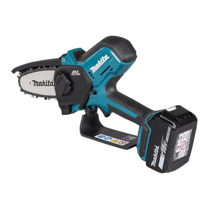 Makita DUC101Z chainsaw — image 7