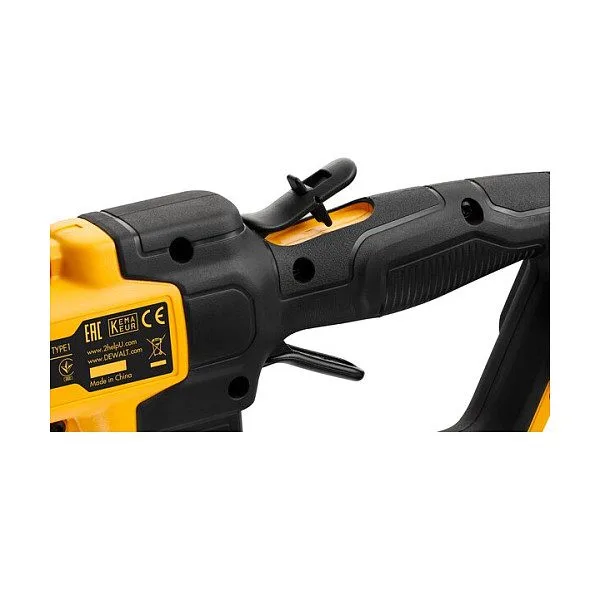 DeWALT DCMPH566N-XJ power hedge trimmer — image 2