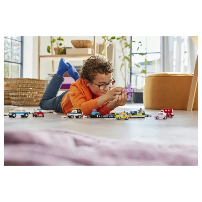 LEGO Classic Creative Vehicles — image 19