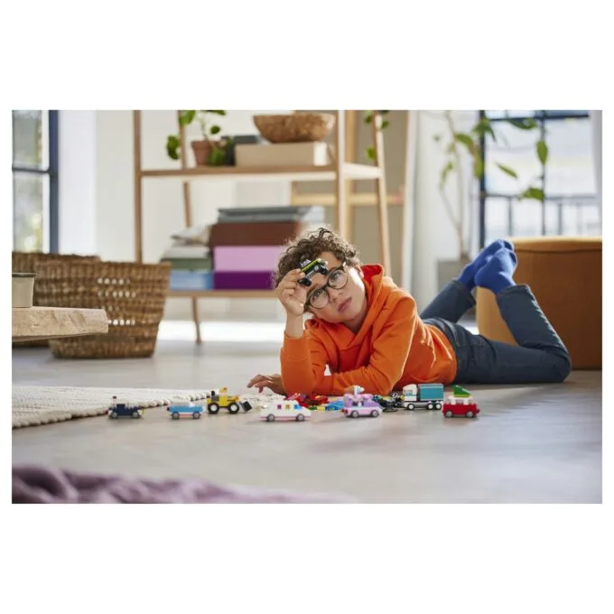 LEGO Classic Creative Vehicles — image 21