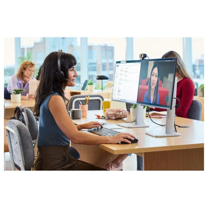 HP 700 Rechargeable Wireless mouse — image 18