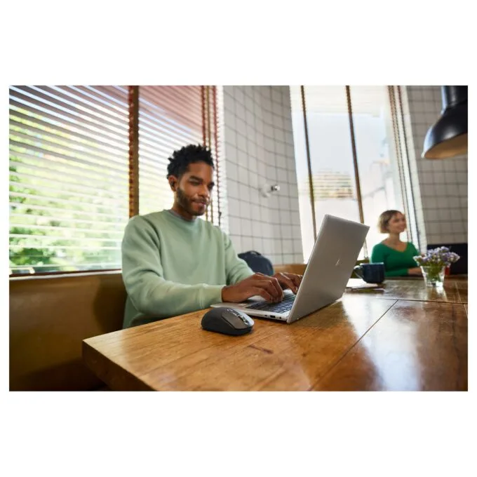 HP 700 Rechargeable Wireless mouse — image 21