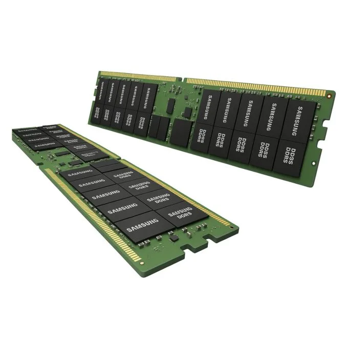 Samsung M321R8GA0EB2-CCP memory module — image 1