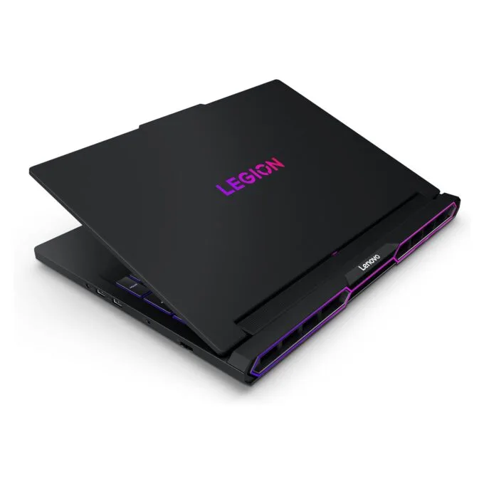Lenovo Legion Pro 7 16IAX10H — image 10