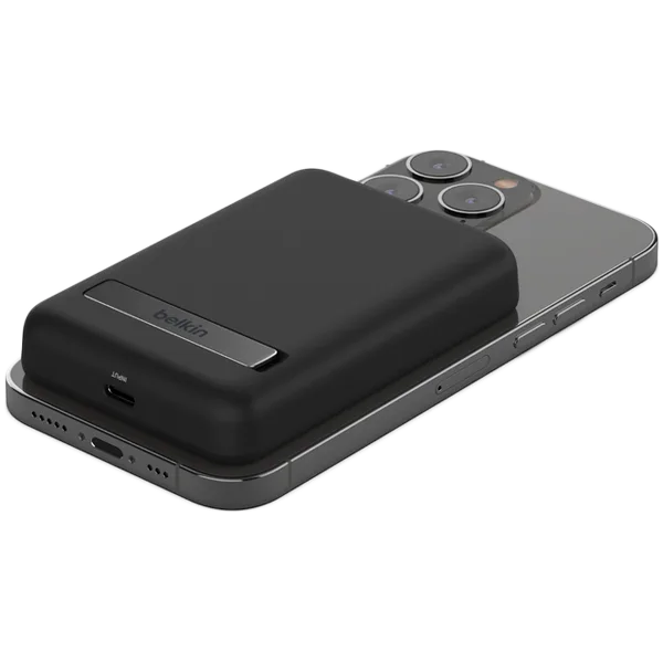 BELKIN 5K MAGNETIC WIRELESS POWER BANK + KICK STAND, BLACK — image 3