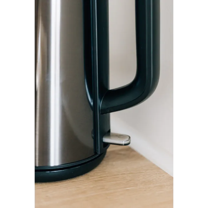 Electric Kettle, UK version, 220-240V~, 50/60Hz, 1850-2200W, 1.8L, 2 layers SS304, Strix, L230*W168*H269mm, NW 1.18Kg — image 4