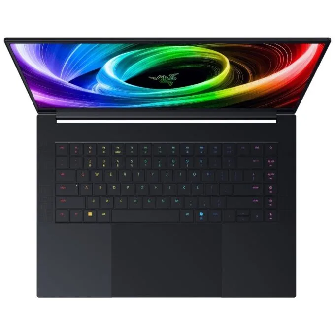 RAZER Gaming Laptop Blade 16 (QHD+ 240Hz OLED/Ryzen AI 9 365/32GB/RTX 5070/1TB) — image 2