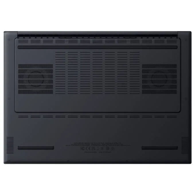 RAZER Gaming Laptop Blade 16 (QHD+ 240Hz OLED/Ryzen AI 9 365/32GB/RTX 5070/1TB) — image 6