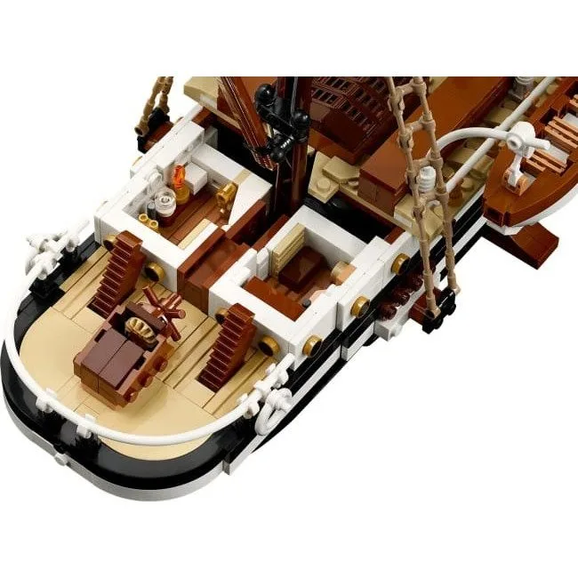 LEGO Icons 10335 Endurance — image 5