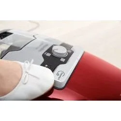 Miele Blizzard CX1 Cat&Dog Powerline red — image 3