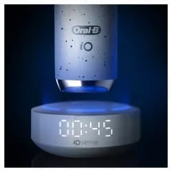 Oral-B iO 10 white — image 5