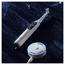 Oral-B iO 10 white — image 8