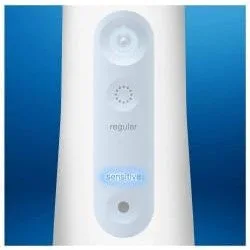 Oral-B AquaCare 4 White — image 7