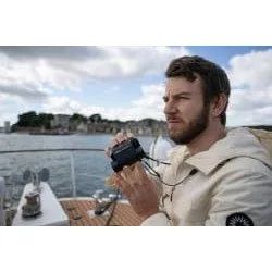 Nikon STABILIZED 10x25 S — image 8
