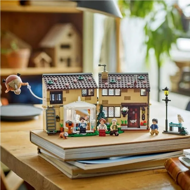 LEGO Harry Potter 76451 Privet Drive: Aunt Marge's Visit — image 7
