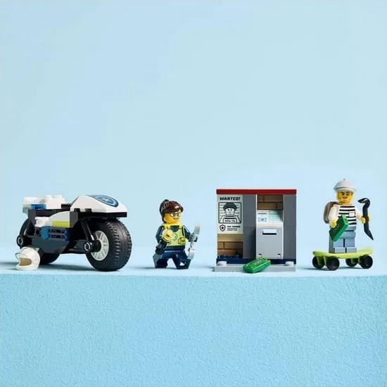 LEGO City 60455 Racing on the Police Motorcycle — image 6