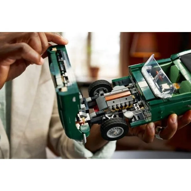 LEGO Icons 11381 Jaguar Type E — image 11