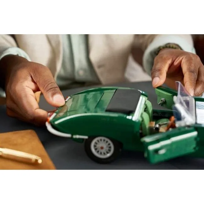 LEGO Icons 11381 Jaguar Type E — image 12