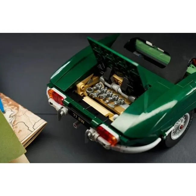 LEGO Icons 11381 Jaguar Type E — image 14