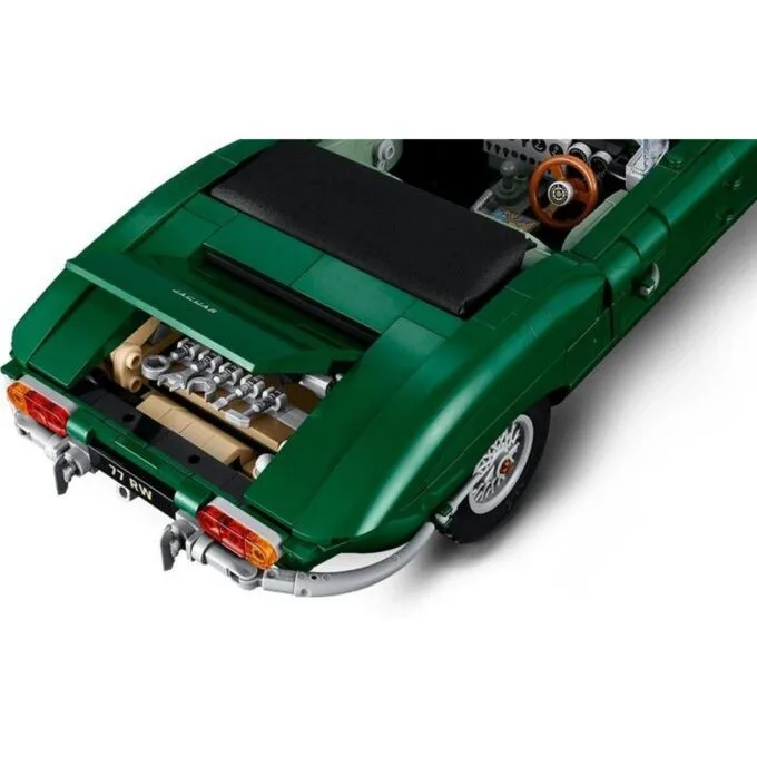 LEGO Icons 11381 Jaguar Type E — image 4