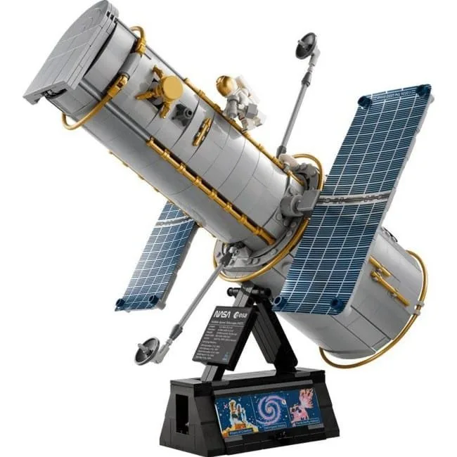 LEGO Icons 11382 Hubbla Telescope — image 2