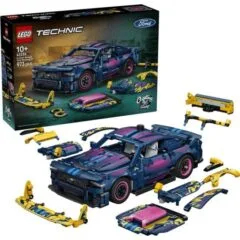 LEGO Technic 42236 Custom Garage Ford Mustang GT Car
