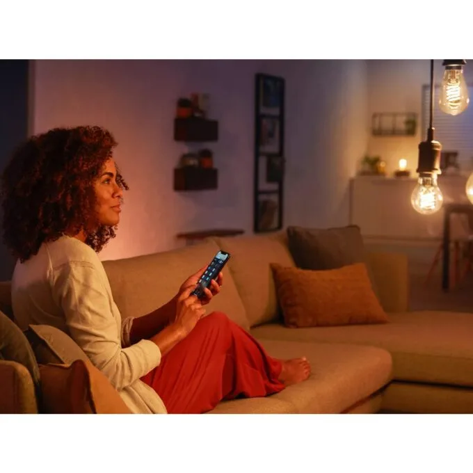 Philips Hue E27 W 7.2W Pillar ST64 — image 4