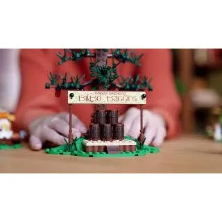 LEGO Icons 10354 Ring Lord:Shire — image 1