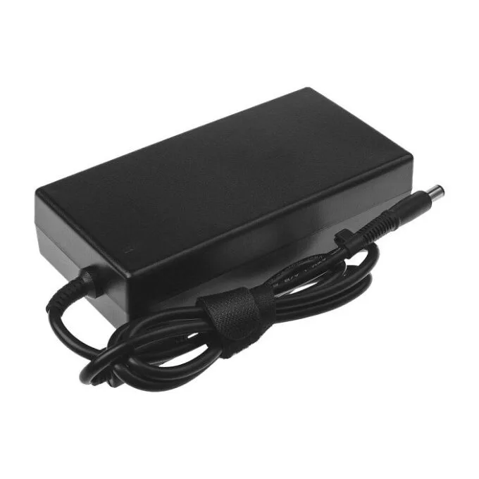 Green Cell AD111P power adapter/inverter — image 2