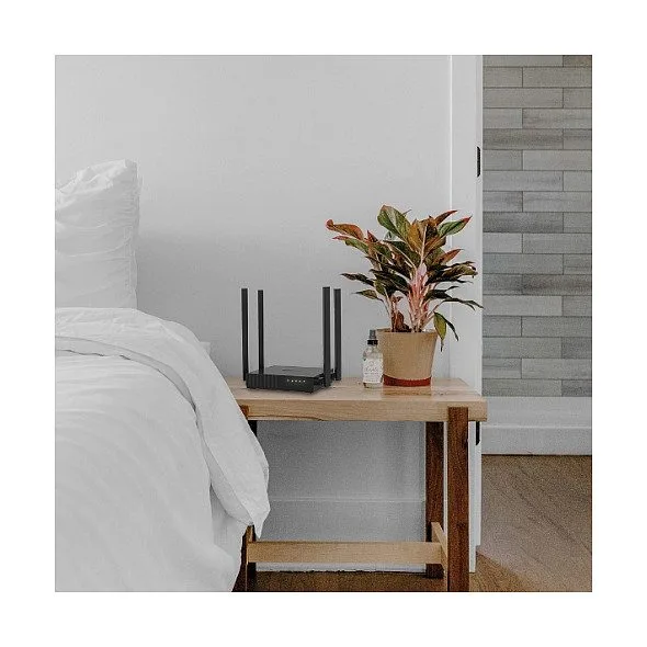TP-Link Archer C54 wireless router — image 6