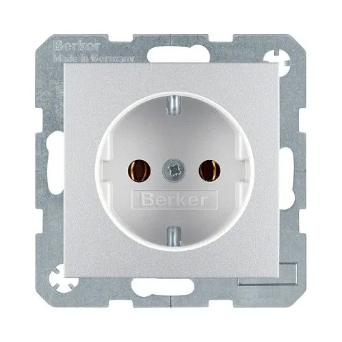 Hager 47431404 wall plate/switch cover — image 1
