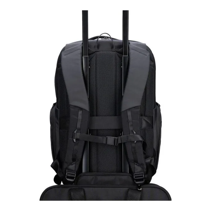 Targus TBB663GL backpack — image 17