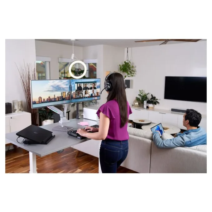 Kensington W2050 Pro webcam — image 27