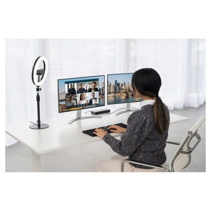 Kensington W2050 Pro webcam — image 6