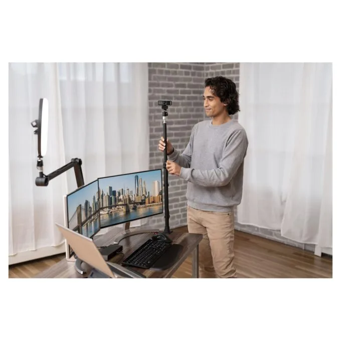 Kensington W2050 Pro webcam — image 7