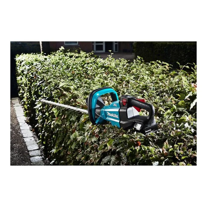 Makita DUH502Z power hedge trimmer — image 6