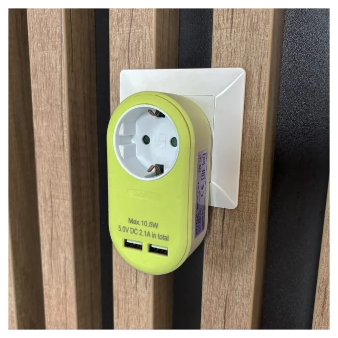 Entac EPAG-1EE-2USB-L power plug adapter — image 6