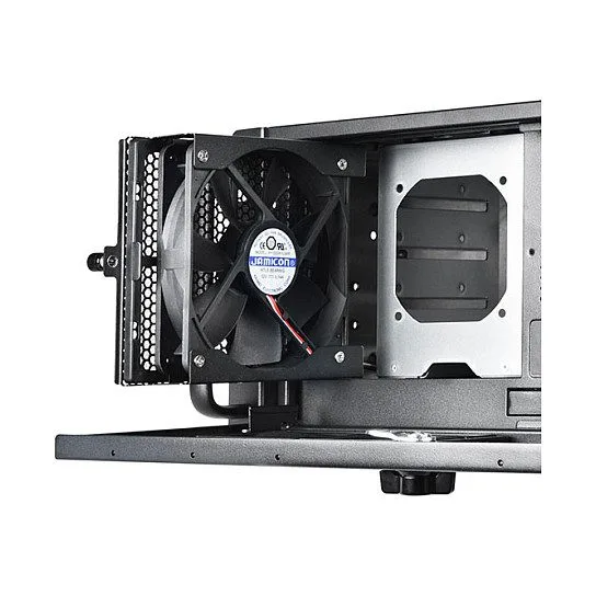 Silverstone RM400 — image 10