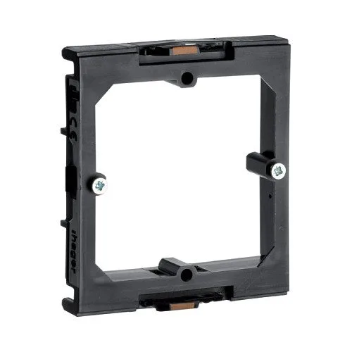 Hager G2870 socket-outlet — image 1