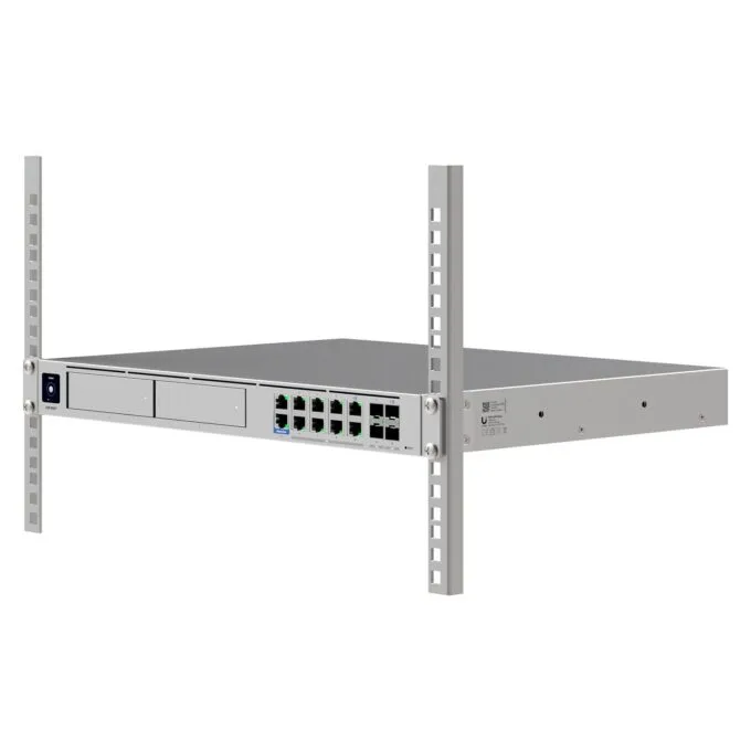 Ubiquiti Dream Machine Beast gateway/controller — image 8