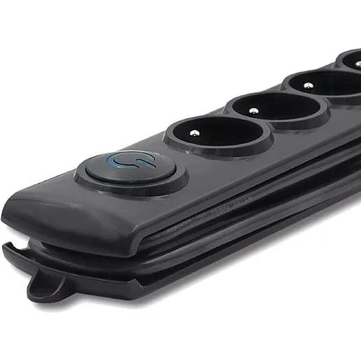 Qoltec 4 gniazda 1.5m czarna — image 3