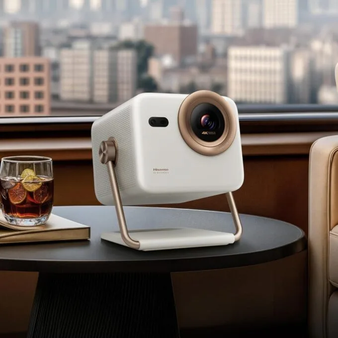Hisense M2SE Pro 4K Laser Portable Mini Projector — image 2