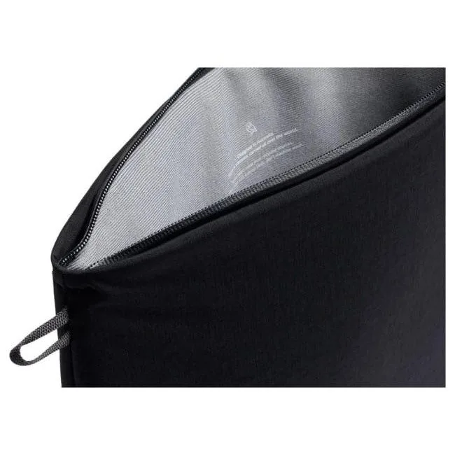 Bellroy Lite Laptop Sleeve 16" black — image 4