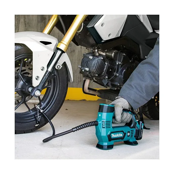 Makita MP100DZ air compressor — image 2