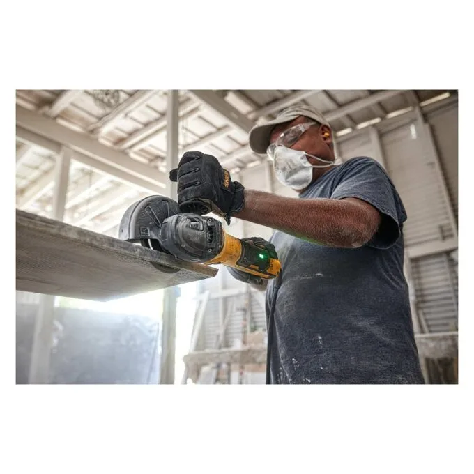 DeWALT DWE4347-QS angle grinder — image 7